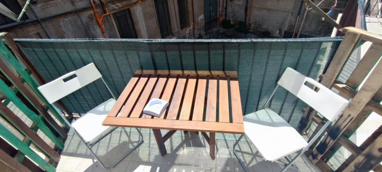 Apartament Downtown Vicino Al Duomo Katania Zewnętrze zdjęcie