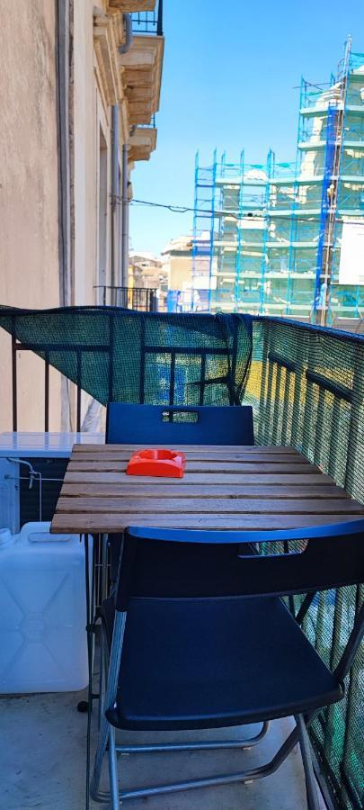 Apartament Downtown Vicino Al Duomo Katania Zewnętrze zdjęcie